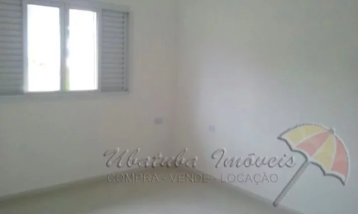Imagem Linda casa com 03 dormitórios - Cond. Fechado - Bairro Horto