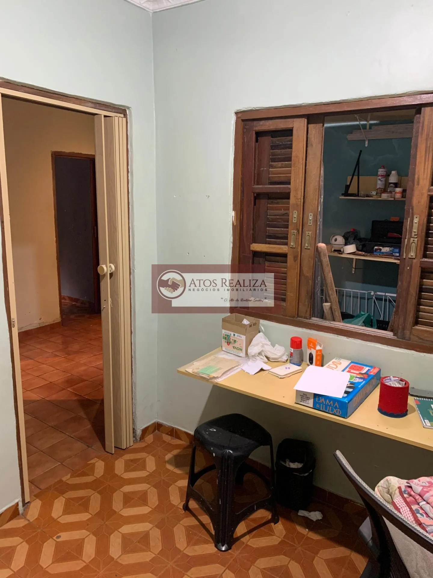 Imagem Casa Térrea com 3 dormitórios, 4 vagas de Garagens, Oficina, à Venda no Jardim Vergueiro, Região das Vila das Mercês SP, por R$370.000, Oportunidade.