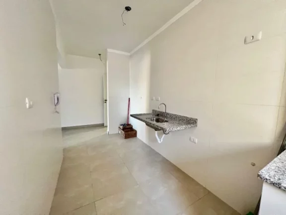 Imagem EXCELENTE OPORTUNIDADE! Apartamento no canto do forte com 2 dormitórios e suíte!