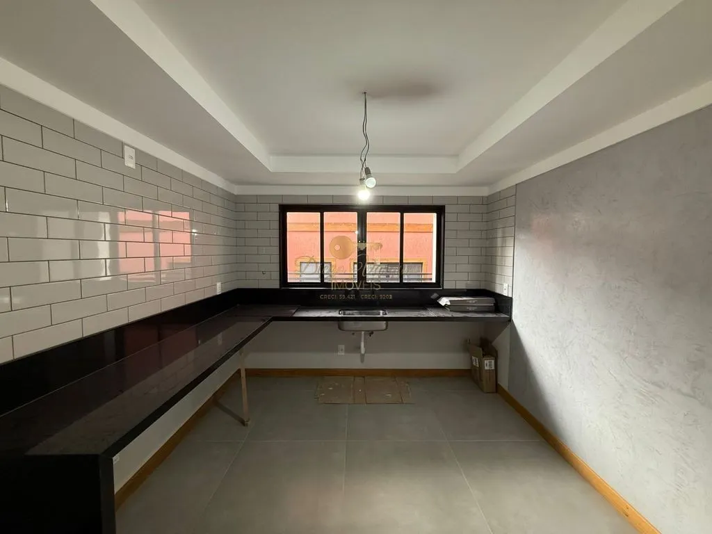 Imagem Casa em Condomínio para Venda em Teresópolis / no bairro Albuquerque