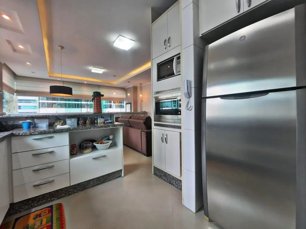 Imagem Apartamento à venda com 132m2 por R$ 2.200.000,00