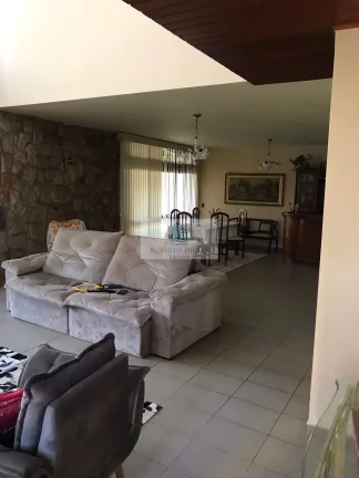 Imagem Casa de Luxo em Condomínio na Taquara, Rio de Janeiro - 5 Quartos, 5 Suítes, 430m² - Imperdível!