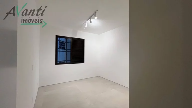 Imagem Apartamento Alto Padrão à Venda no Boqueirão em Santos