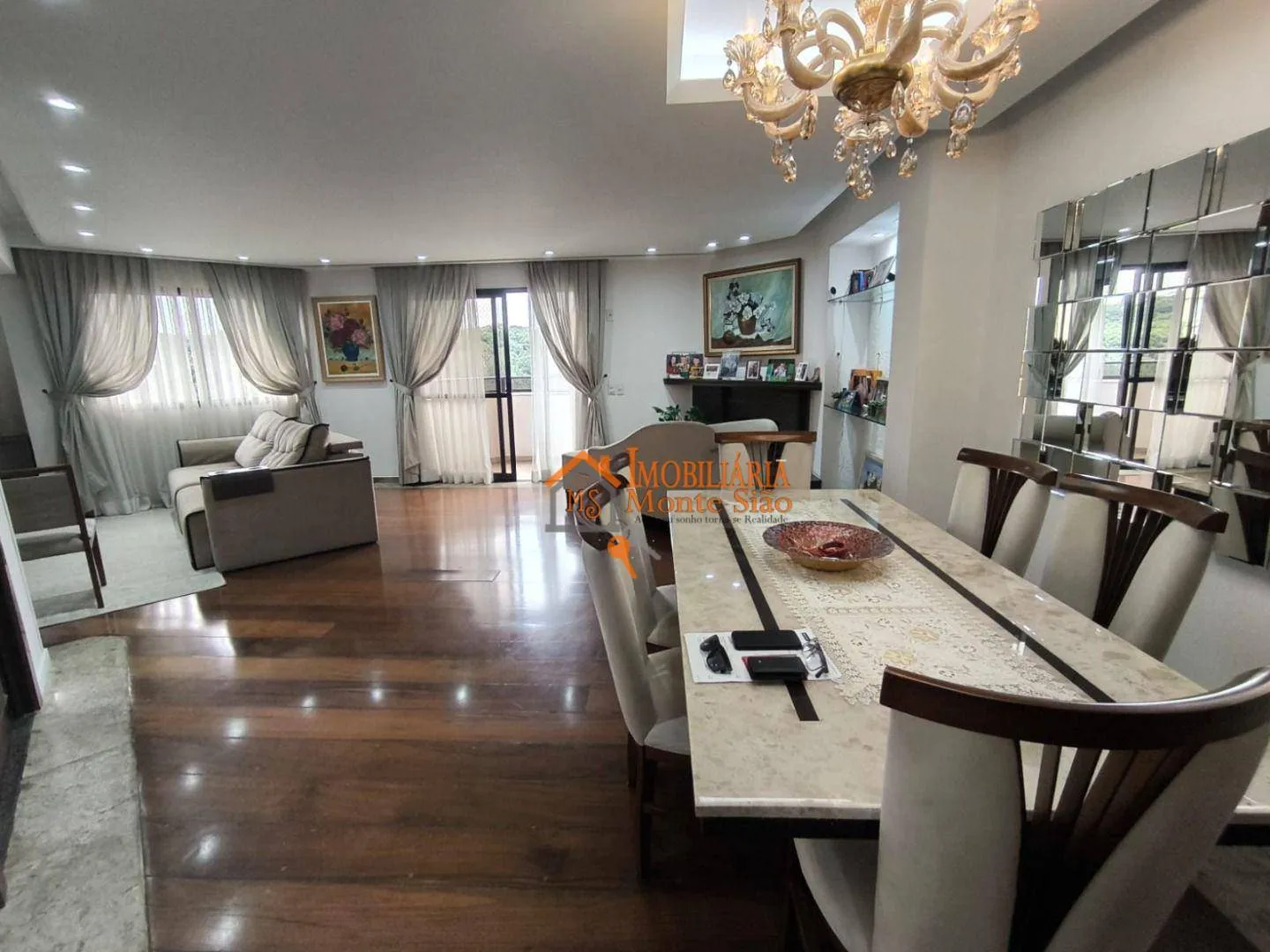 Imagem Apartamento com 4 dormitórios à venda, 198 m² por R$ 1.590.000,00 - Maia - Guarulhos/SP