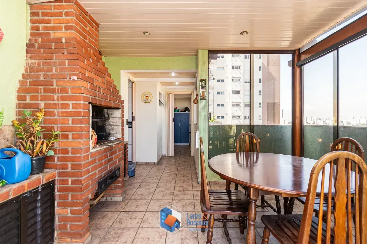 Imagem Duplex para venda em Vila Gumercindo com 4 quartos, sendo 2 suítes, 187m²