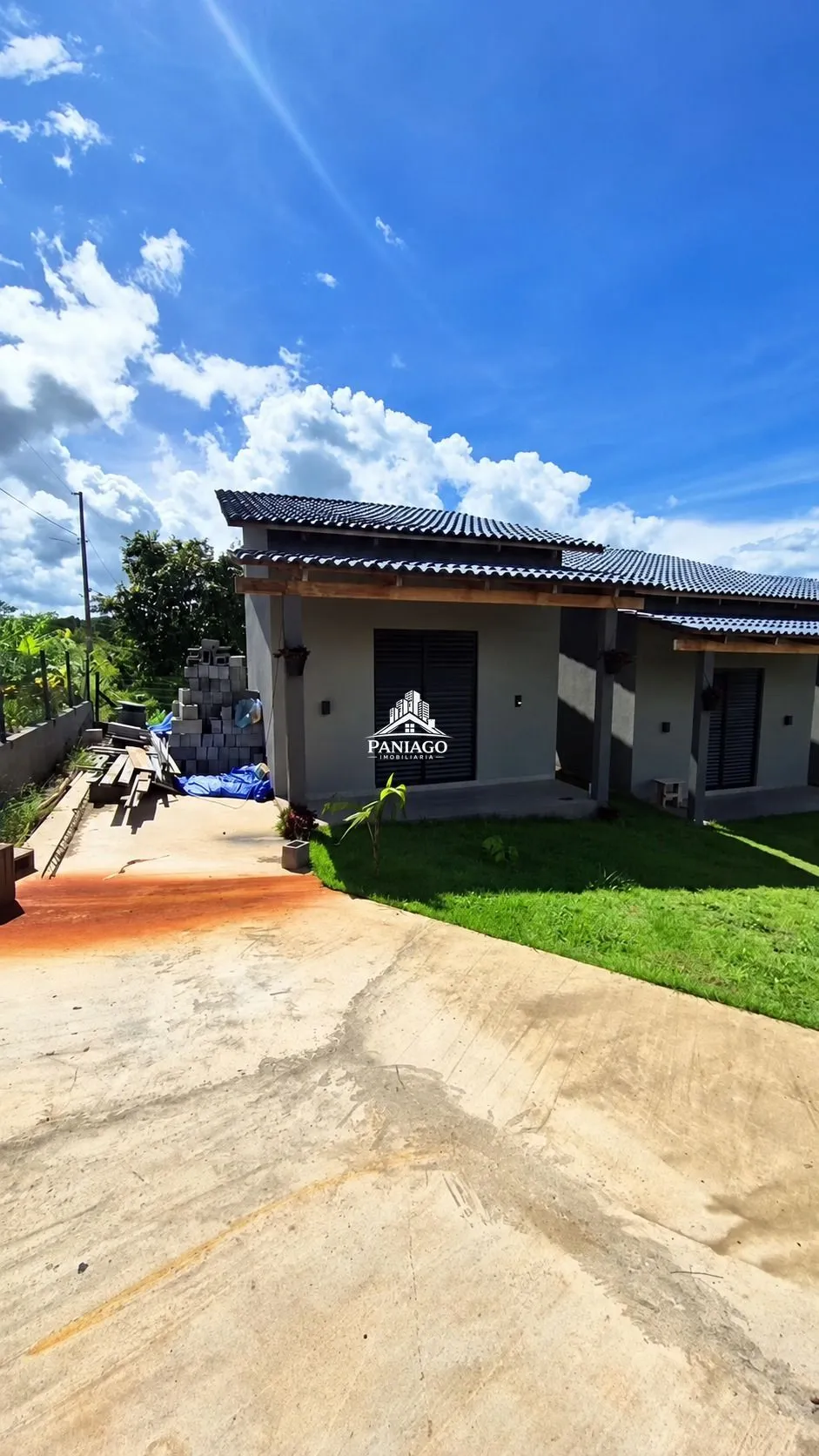 Imagem Imóvel com 3 Suítes e Acesso Direto ao Lago do Manso à Venda