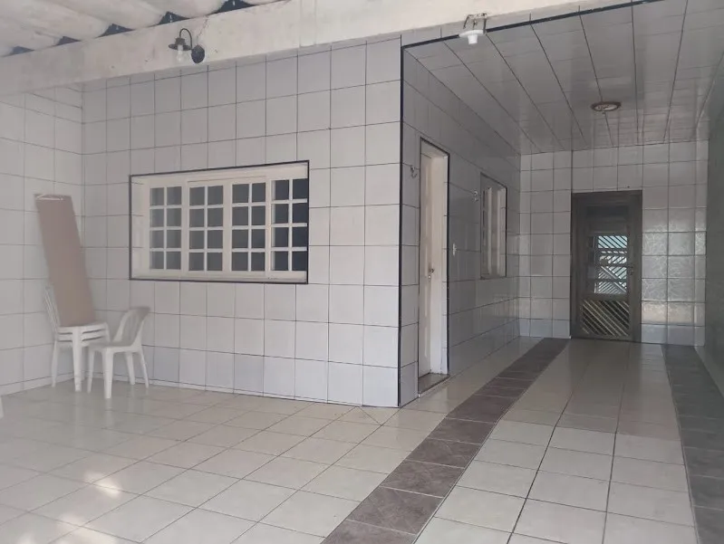 Imagem Casa para Venda em Mongaguá, Vila São Paulo, 3 dormitórios, 1 suíte, 2 banheiros, 3 vagas