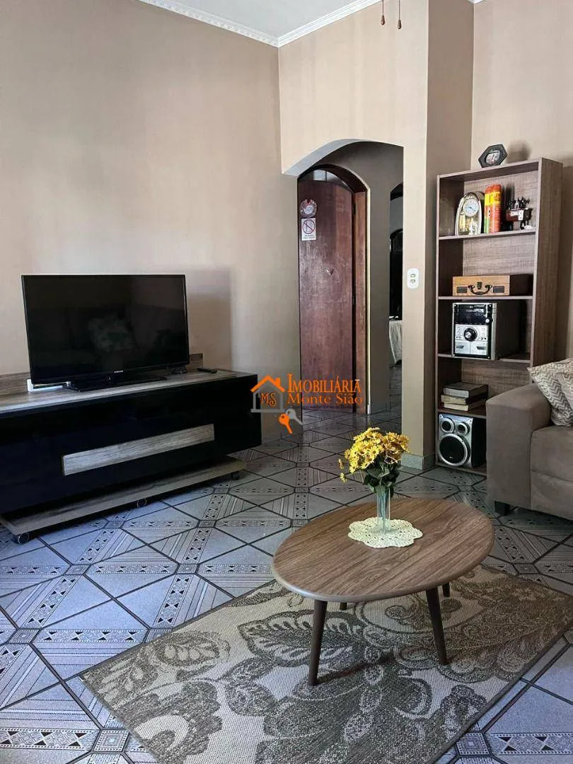 Imagem Sobrado com 3 dormitórios à venda, 210 m² por R$ 670.000,00 - Jardim São Domingos - Guarulhos/SP