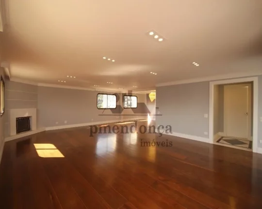 Imagem Cobertura Duplex, reformada em fino acabamento, ar condicionado nas suítes e armários embutidos. 1...