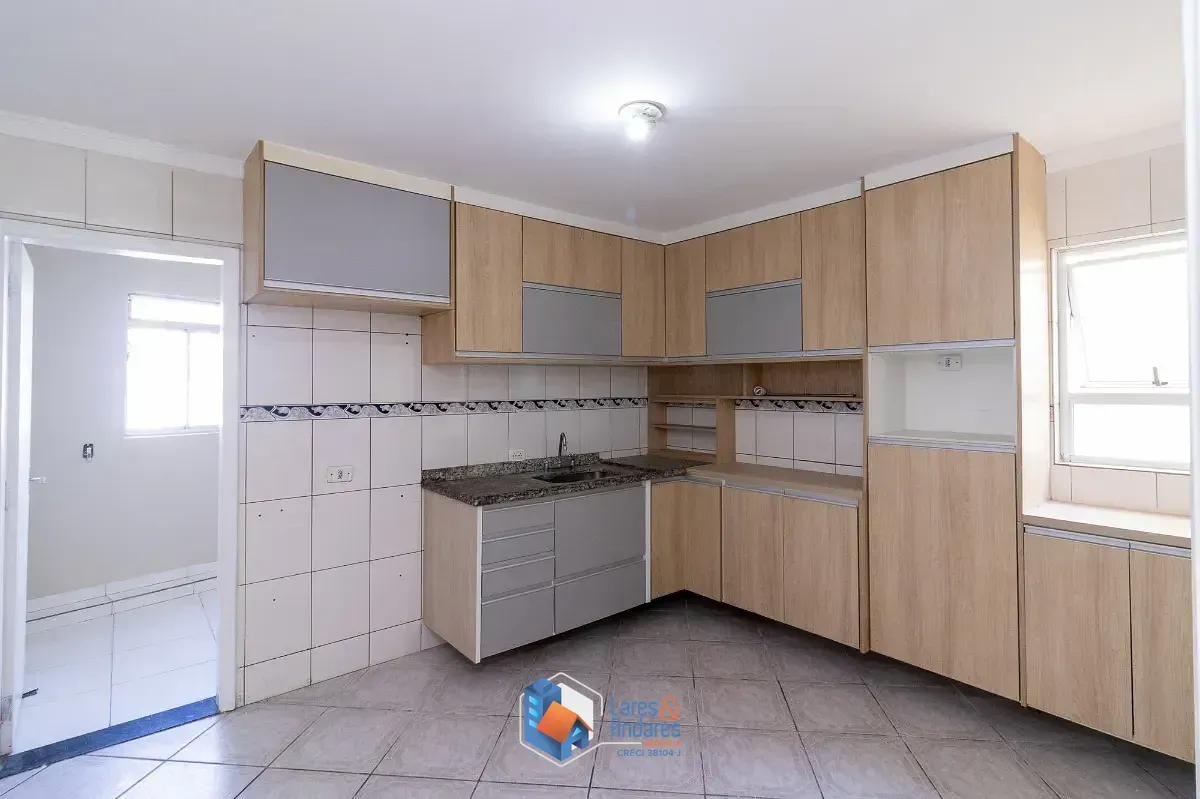 Imagem Sobrado para venda em Brasilândia com 3 quartos, sendo 3 suítes, 245m²