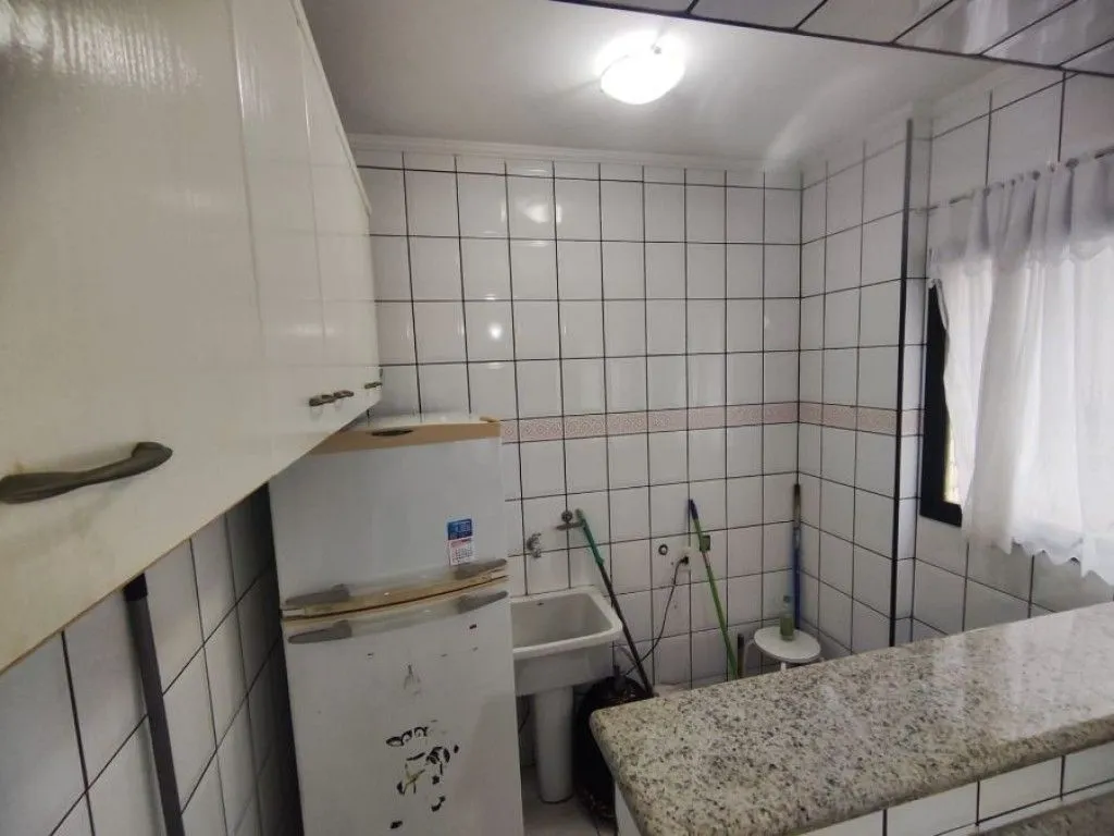Imagem Apartamento à Venda em Vila Tupi, Praia Grande - SP