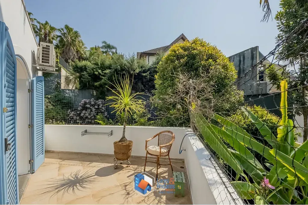 Imagem Casa à venda 4 Quartos 2 Suites 6 Vagas 295M² Real Parque São Paulo - SP