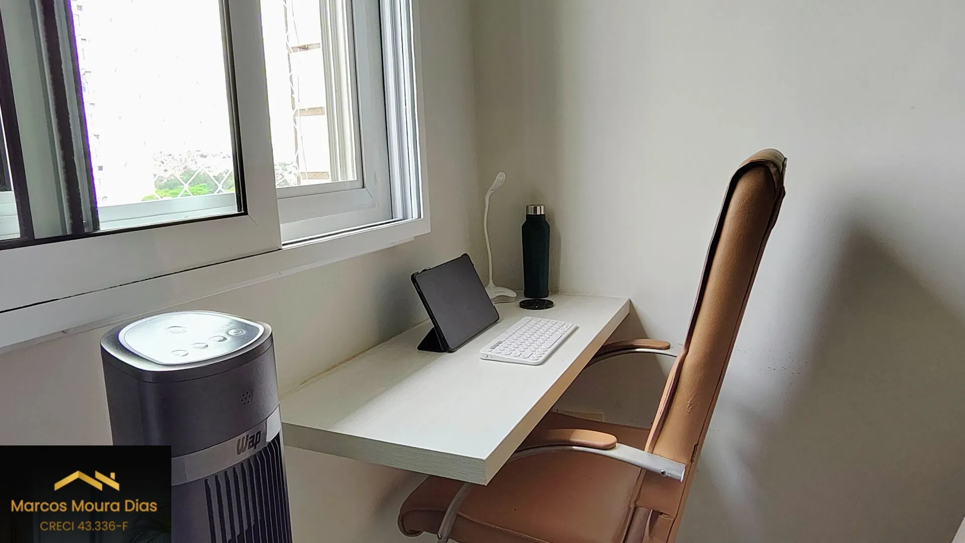 Imagem Apartamento Jardim Esther ( Butantã), sala com Varanda, 02 Dormitórios 1 Vaga, Prédio com Lazer, Portaria 24 hs e Gerador