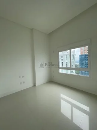 Imagem Cobertura Triplex frente mar em Balneário camboriú.