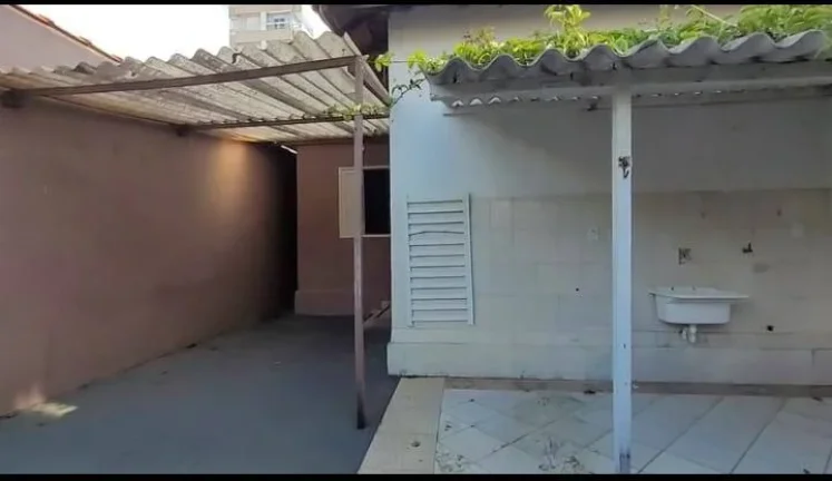 Imagem Casa para Alugar com 170m², 2 dormitórios, 1 sala e 2 vagas!!!