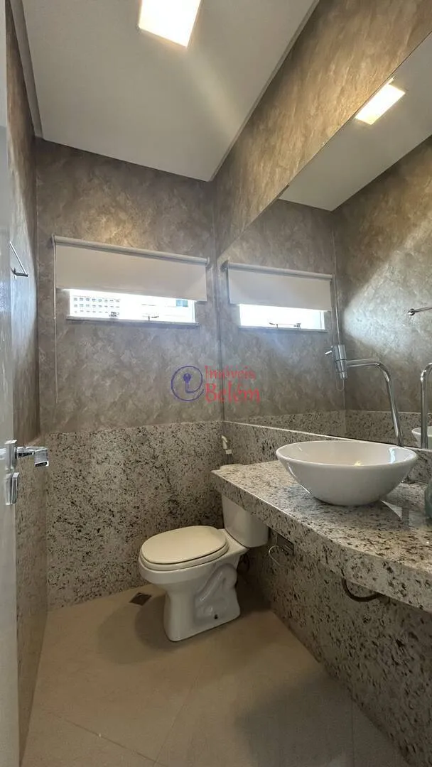 Imagem Mansão 3 Suítes com Piscina e Pé-Direito Duplo - Montenegro Boulevard