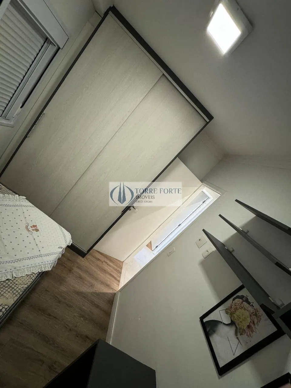 Imagem Lindo apartamento com 60 m², 2 dormitórios sendo 1 suíte, 1 vaga de garagem