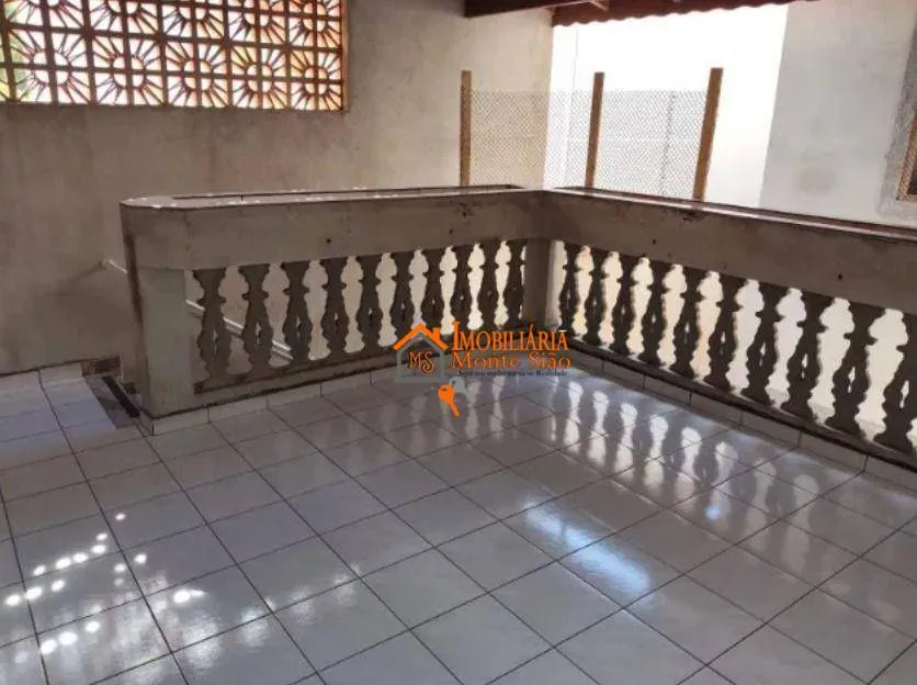Imagem Sobrado com 3 dormitórios à venda, 170 m² por R$ 530.000,00 - Jardim Santa Clara - Guarulhos/SP