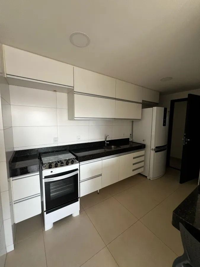 Imagem Apartamento para Venda em Maceió, Jatiúca, 3 dormitórios, 2 suítes, 3 banheiros, 2 vaga