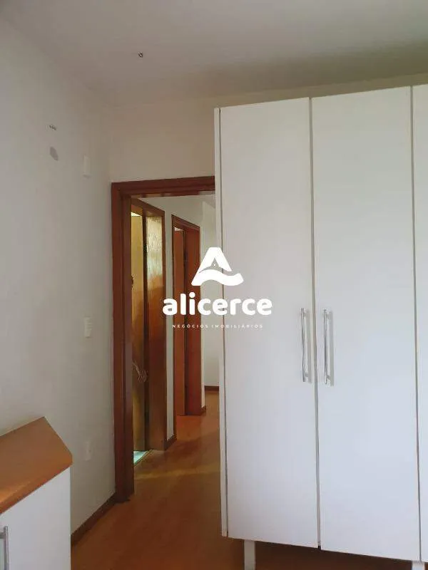 Imagem Casa à venda l 6 Dormitórios, 2 suítes l 370m² l Ponta de Baixo - São José/SC