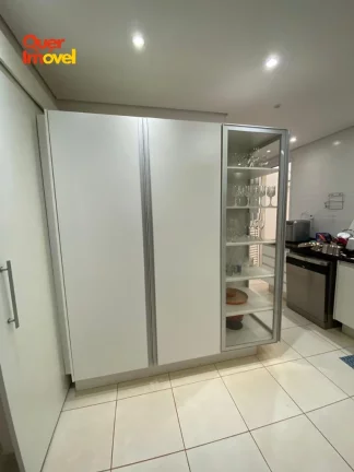 Imagem Casa de Luxo no Condomínio Jardim Sul 1 em Ribeirão Preto-SP 5 Quartos, 4 Suítes, 2 Salas, 7 Banheiros, 4 Vagas de Garagem 365m² Quer Imóvel Negócios Imobiliários