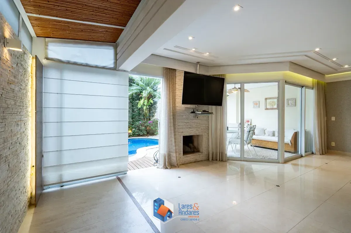 Imagem Casa no condomínio América para venda com 4 quartos, sendo 4 suítes, 383m²