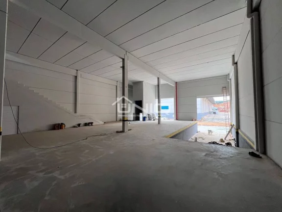 Imagem Barracão novo com 1038m2 em Itajaí