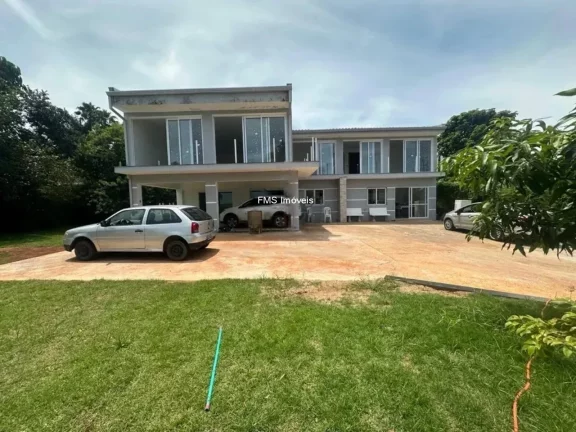 Imagem Casa com 6 dorm. sendo 4 suítes em Boituva - SP.