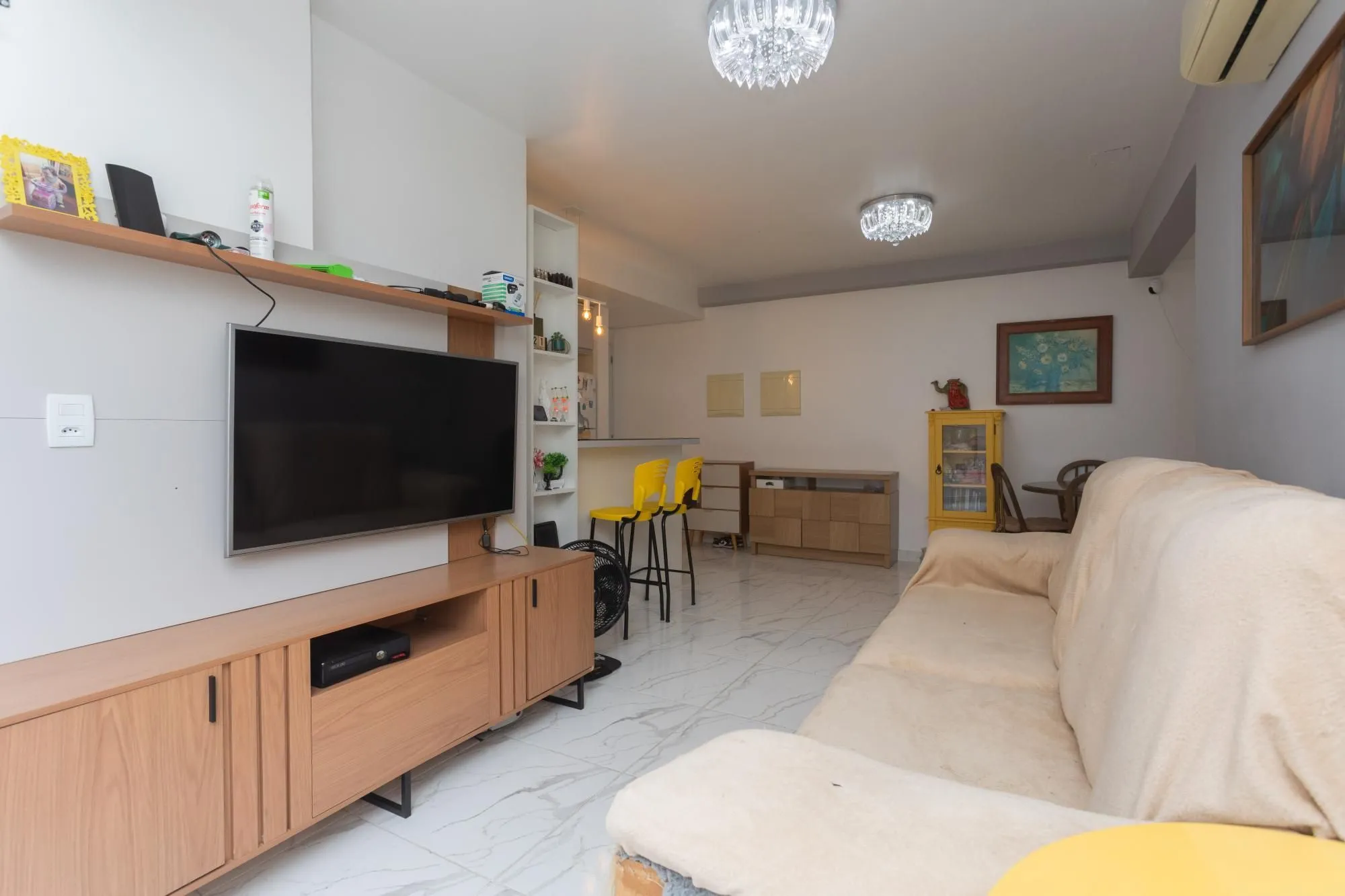 Imagem Apartamento de 3 dormitórios com suíte e garagem dupla no bairro Santana