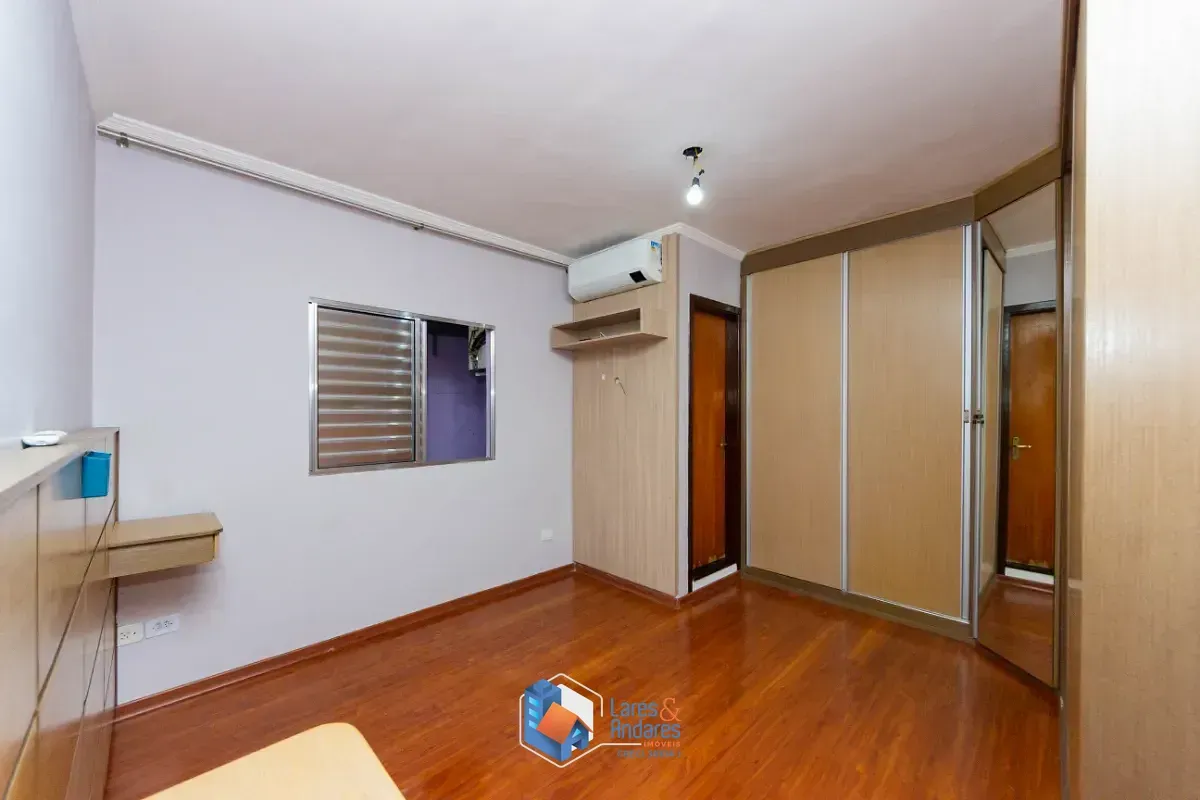 Imagem Sobrado para venda em Vila Fachini com 3 quartos, sendo 1 suíte, 102m²