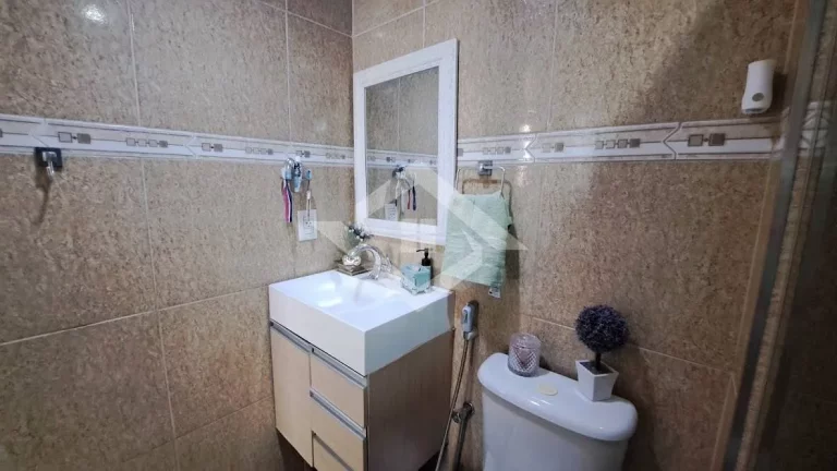 Imagem Apartamento- Varanda- 2 quartos- 51m²- Cascadura
