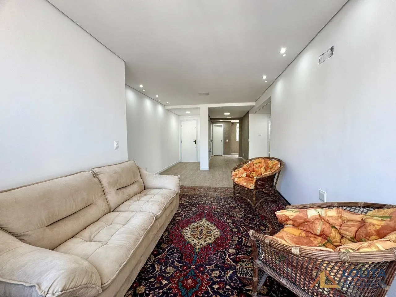 Imagem APARTAMENTO À VENDA NO CENTRO, PRÓXIMO À BEIRA MAR NORTE - FLORIANÓPOLIS/SC
