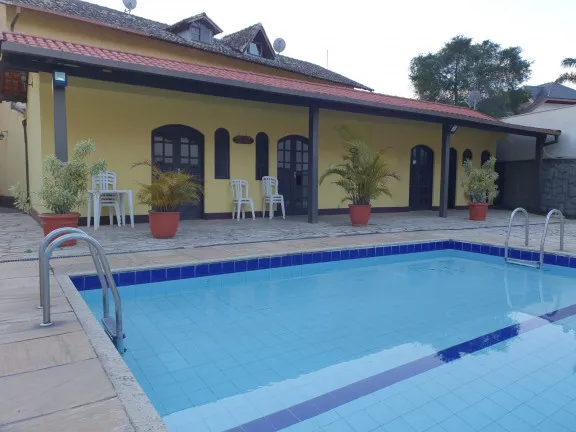 Imagem Casa de Condomínio com 2 Quartos à Venda, 75 m² em Parque São Luiz - Teresópolis