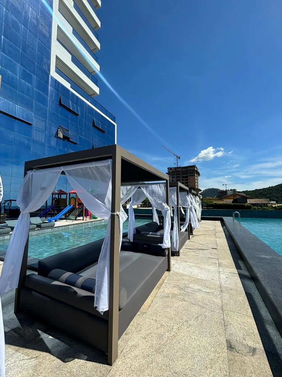 Imagem Apartamento com vista para o mar à venda com 30.85m2 por R$ 160.000,00