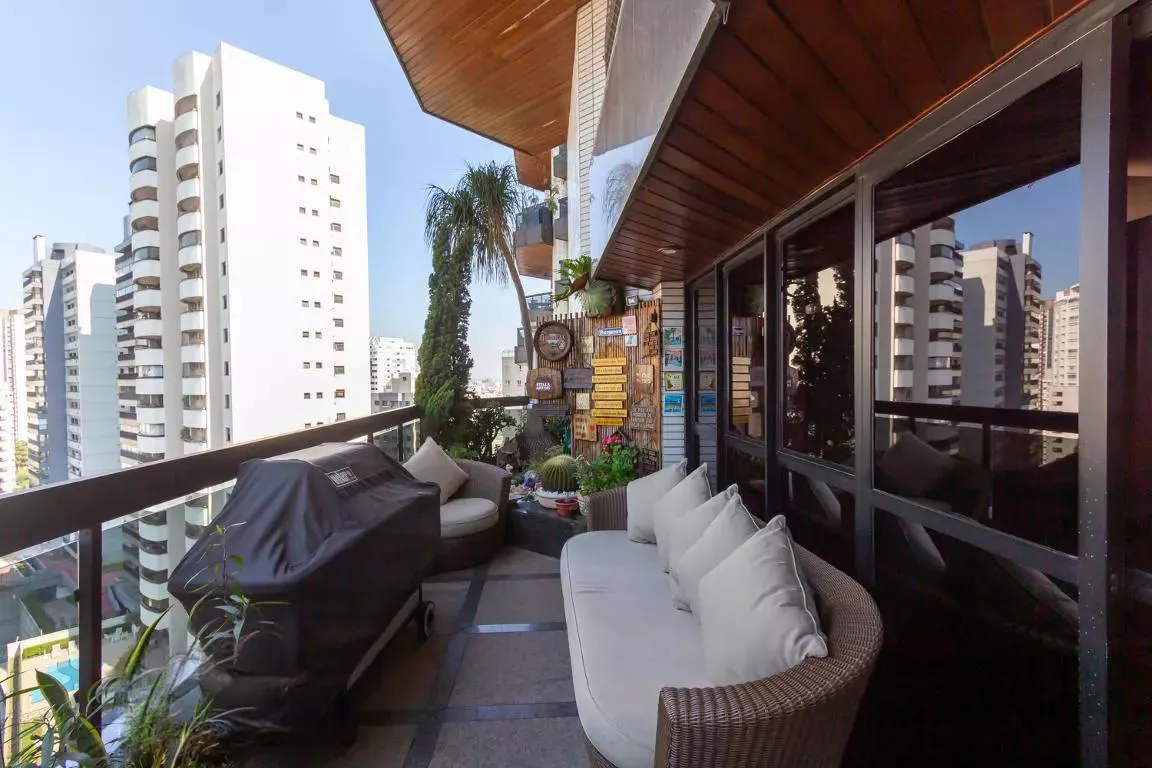 Imagem Apartamento para venda em Vila Andrade com 2 quartos, sendo 2 suítes, 304m2