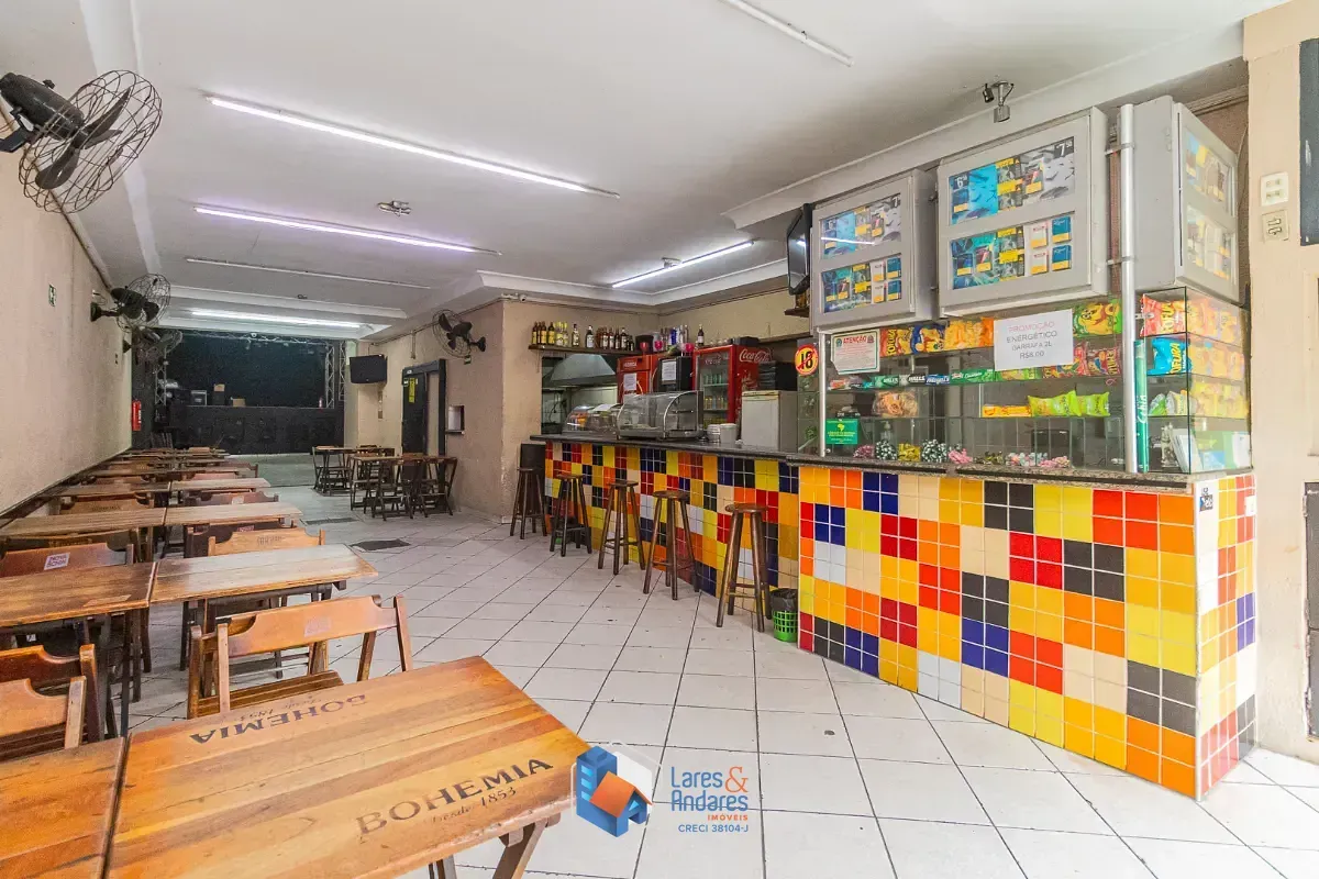 Foto do imóvel Casa comercial para venda em Santo Amaro, 255m² em Rua Cerqueira Cesar