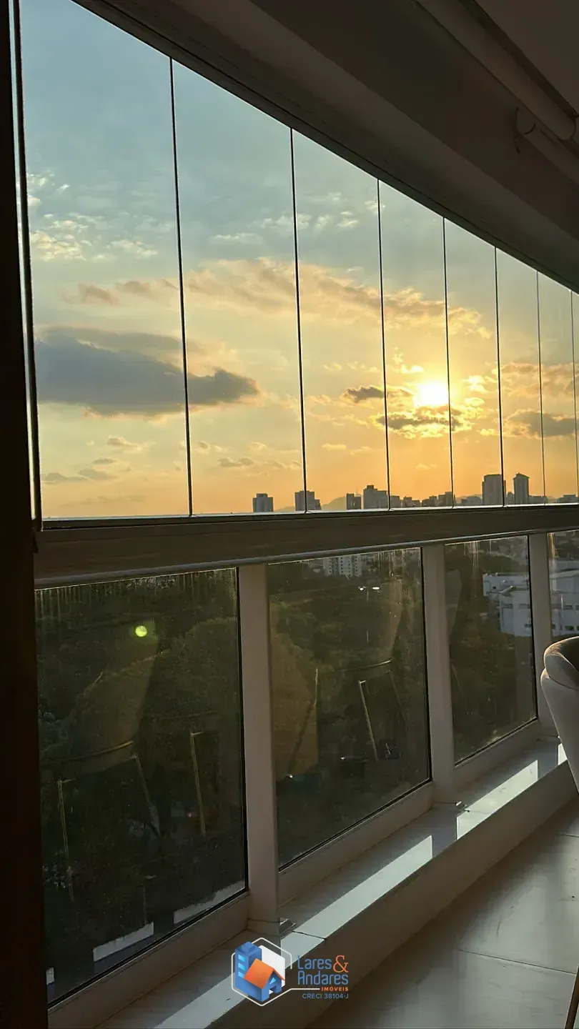Imagem Apartamento para venda em Santana com 3 quartos, sendo 2 suítes, 196m²