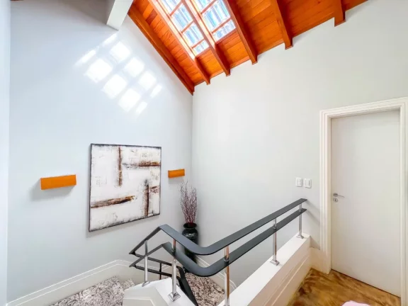Imagem Casa em Condomínio para venda no bairro Três Figueiras em Porto Alegre