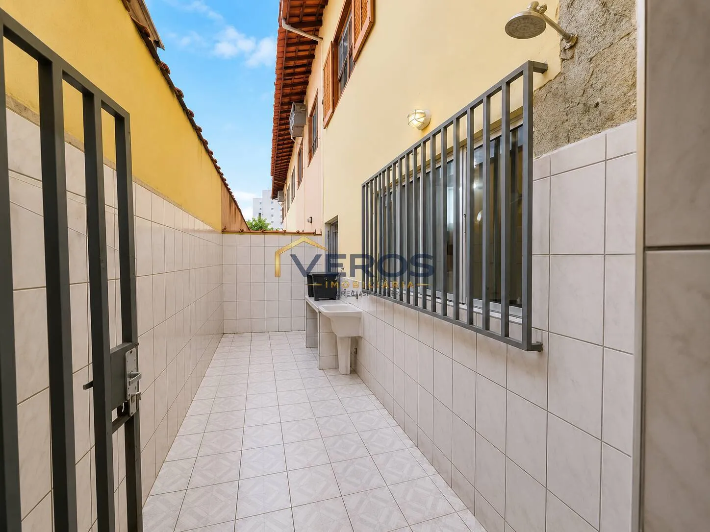 Imagem Casa em Condomínio com 3 quartos a venda na Martim de Sá I Caraguatatuba