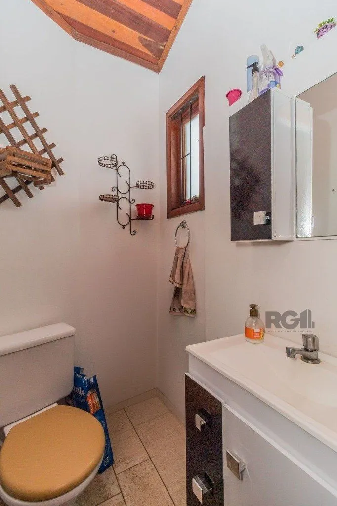 Imagem Casa 207m² - 3 dormitórios, 3 vagas no bairro Vila Nova