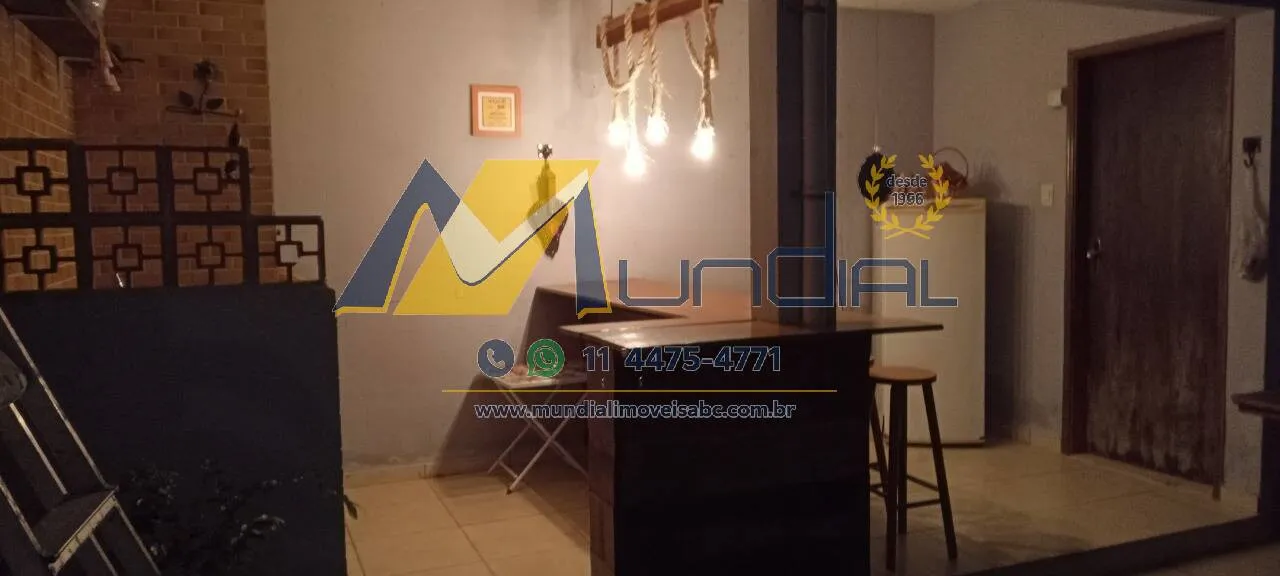 Imagem Casa para Alugar com 148m², 3 dormitórios sendo 2 suítes, churrasqueira, 2 vagas.