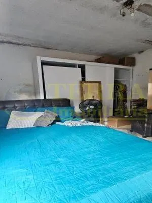 Imagem Terreno com 4 casas em Osasco: 355m², 9m frente, desocupado