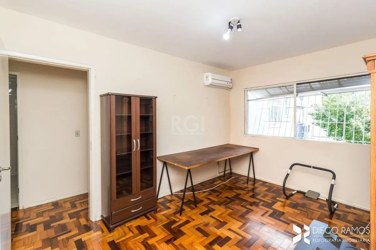 Imagem Apartamento para Venda - 82m², 3 dormitórios, sendo 1 suite, 1 vaga - Menino Deus
