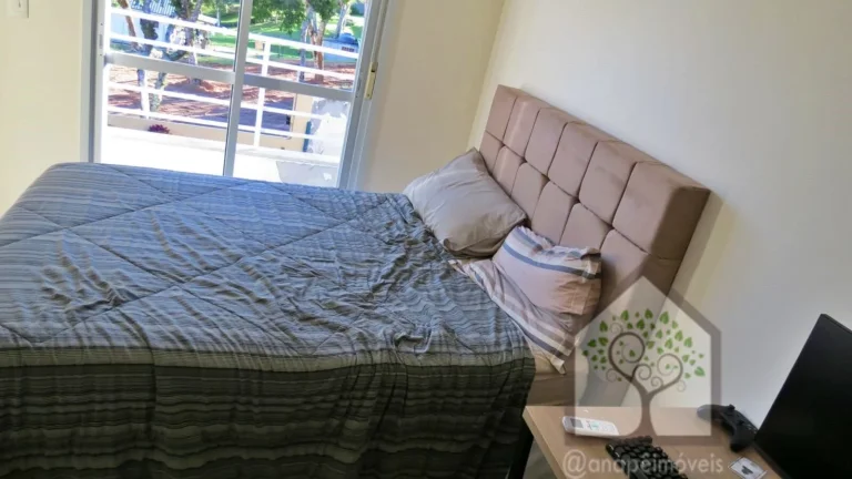 Imagem Excelente casa de Condomínio em Sambaqui, Florianópolis