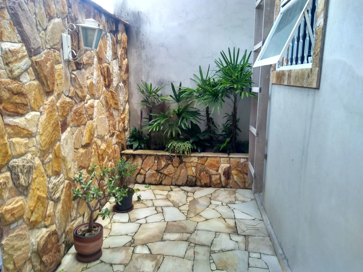 Imagem Casa à venda 3 Quartos, 1 Suite, 2 Vagas, 250M², Vila Menino Jesus, Caçapava - SP