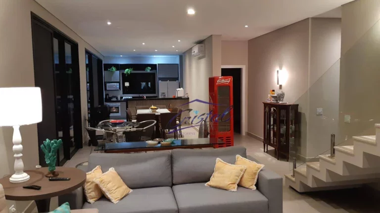 Imagem Casa com 4 dormitórios à venda, 230 m² por R$ 2.600.000,00 - Lagoinha - Ubatuba/SP