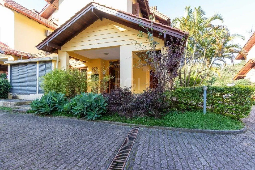 Imagem Casa Condominio para Venda - 174.34m², 3 dormitórios, sendo 1 suites, 2 vagas - Espírito Santo