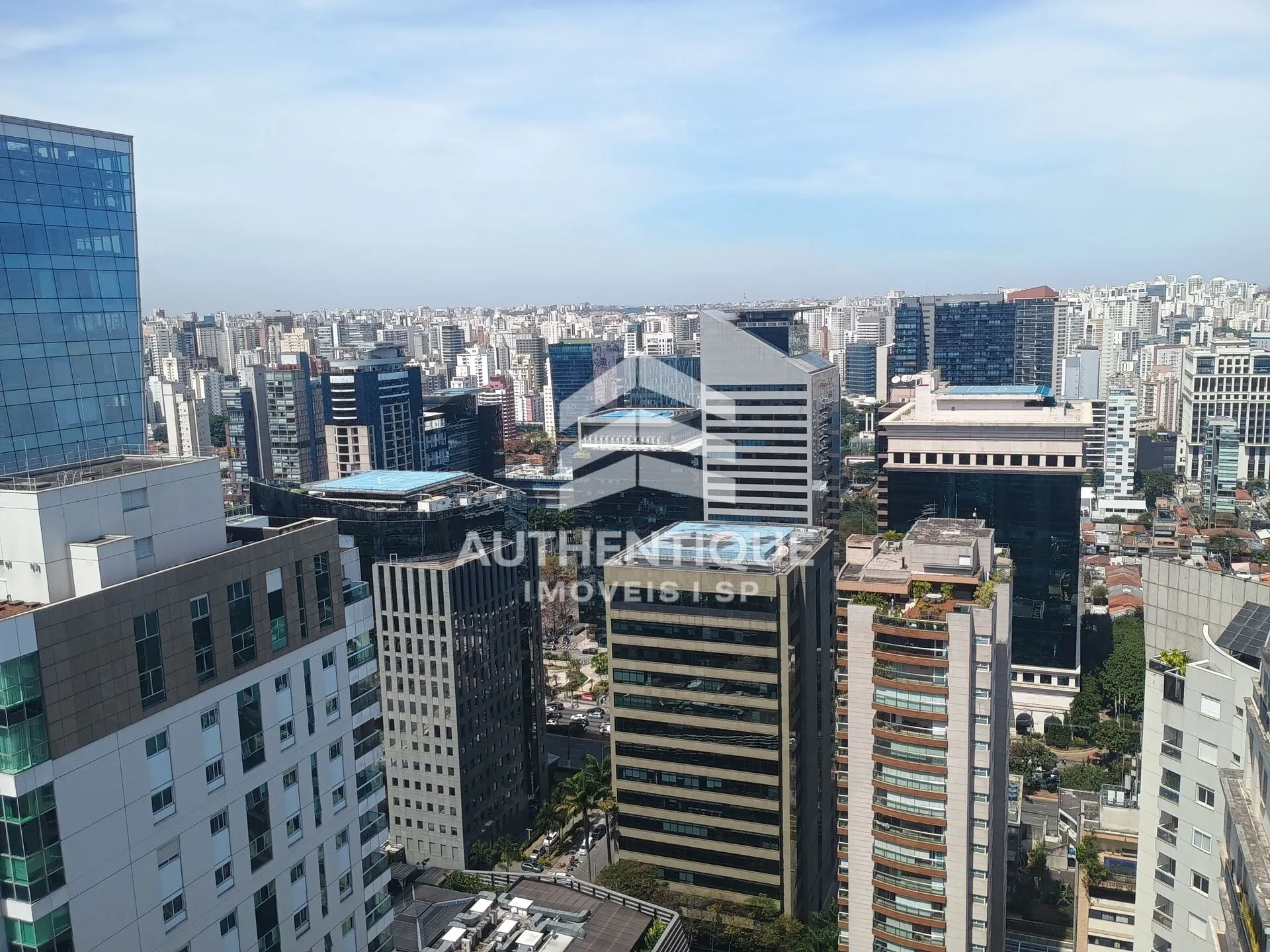 Imagem Apartamento à venda no bairro Itaim Bibi - São Paulo/SP
