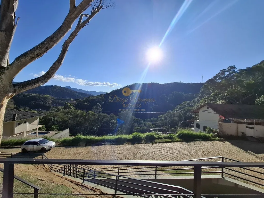 Imagem Casa em Condomínio para Venda em Teresópolis / RJ no bairro Prata