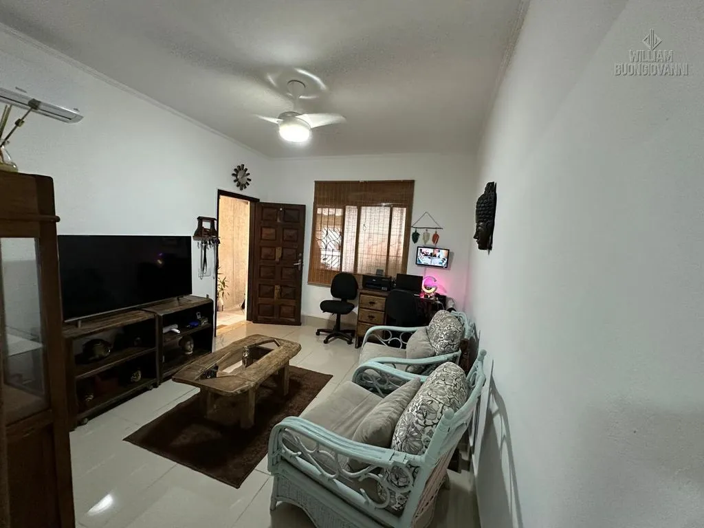 Foto do imóvel Casa 3 dormitórios sendo 1 suíte bairro Guilhermina em Guilhermina, Praia Grande - SP